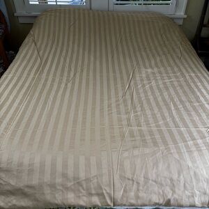 Marten 500 threadcount striped mask, tan duvet queen cover